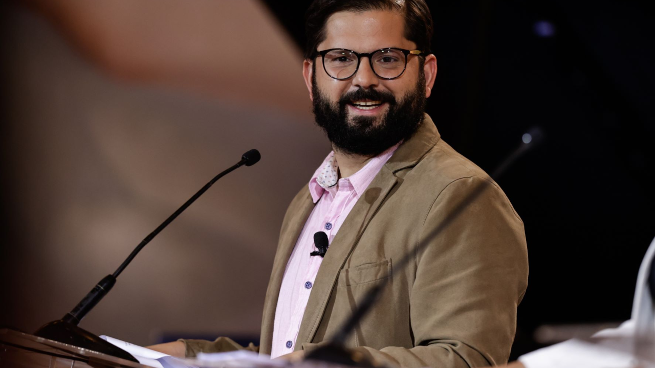 Gabriel Borić, mladi ljevičar hrvatskih korijena i bivši vođa prosvjeda, u drugom krugu izbora u Čileu