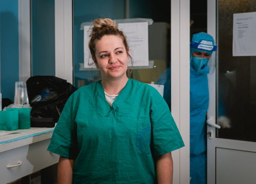 Fotografija 8 - Katarina s covid pacijentima radi od početka pandemije: 'Maštam da se naspavam'