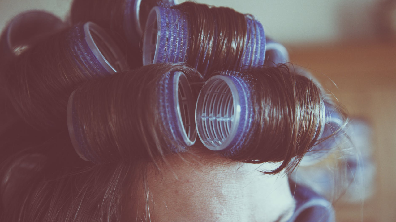 Zašto zimi kosa pojačano ispada i što možete učiniti da to ublažite