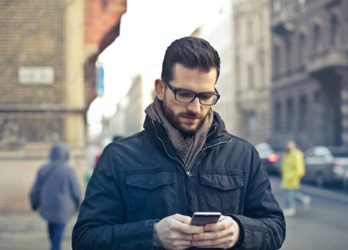 Mislite da vas partner vara? Društvene mreže mogle bi otkriti istinu