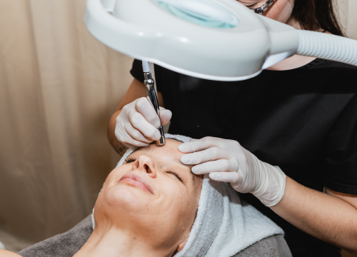 Fotografija 7 - Neka vaše lice zablista uz vrhunske tretmane u Love yourself studiju!