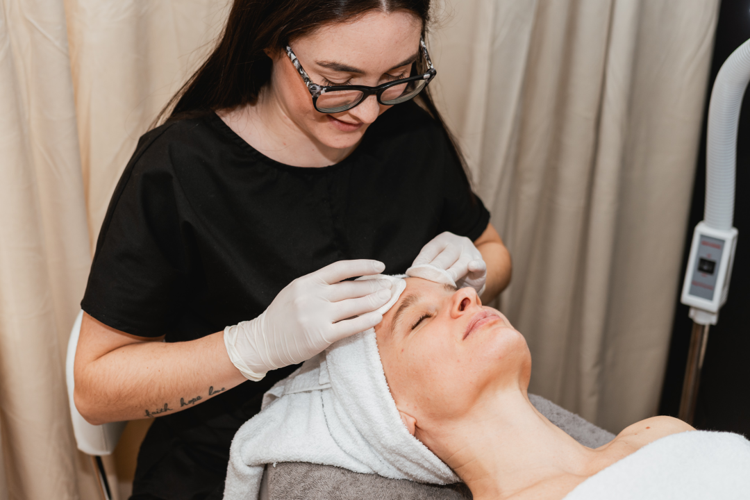 Neka vaše lice zablista uz vrhunske tretmane u Love yourself studiju!