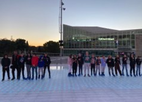 Fotografija 12 - Održana 'Šibenska zimska Olimpijada': Pet ekipa odmjerilo snage na ledu, Jurini Jazavci pobijedili