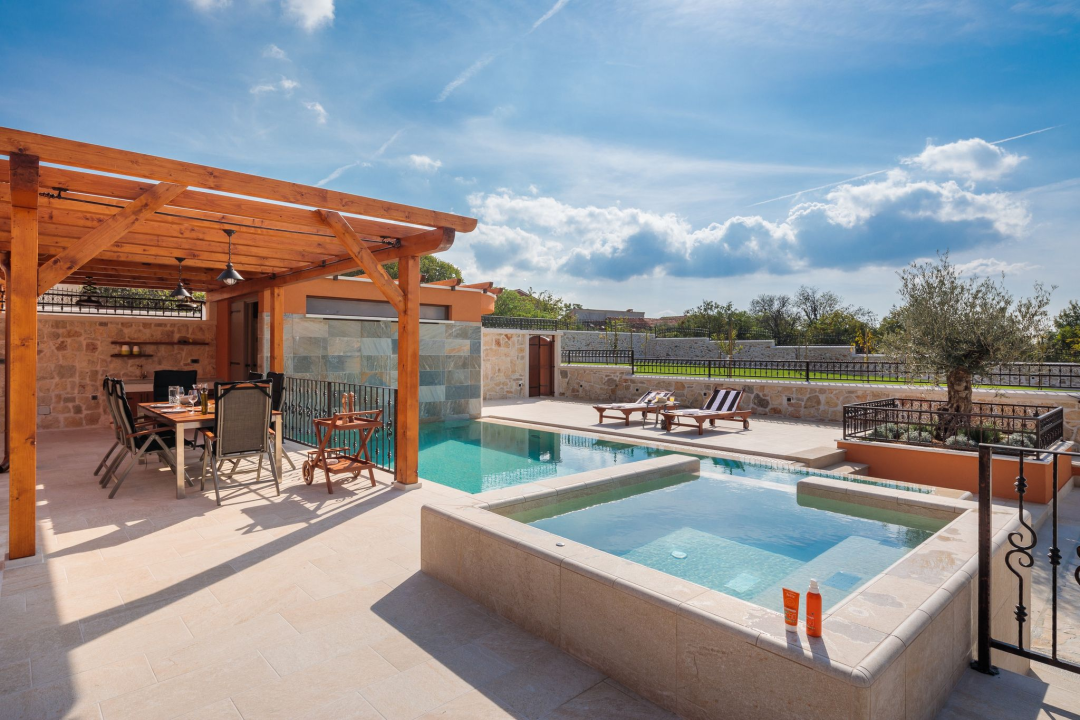 Odlična ponuda u VBR-u: Kupaonski namještaj i sanitarije na lageru sniženi su od 20 do 40 posto!