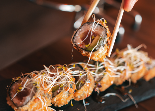 Fotografija 4 - Ne propustite vrhunsku zabavu na Dan zaljubljenih u omiljenom Taboo Sushi&Baru uz Ivu Spahiju!