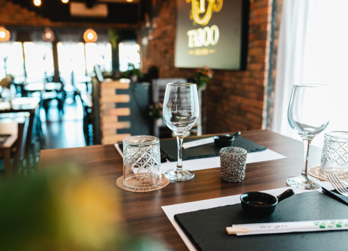 Fotografija 8 - Ne propustite vrhunsku zabavu na Dan zaljubljenih u omiljenom Taboo Sushi&Baru uz Ivu Spahiju!