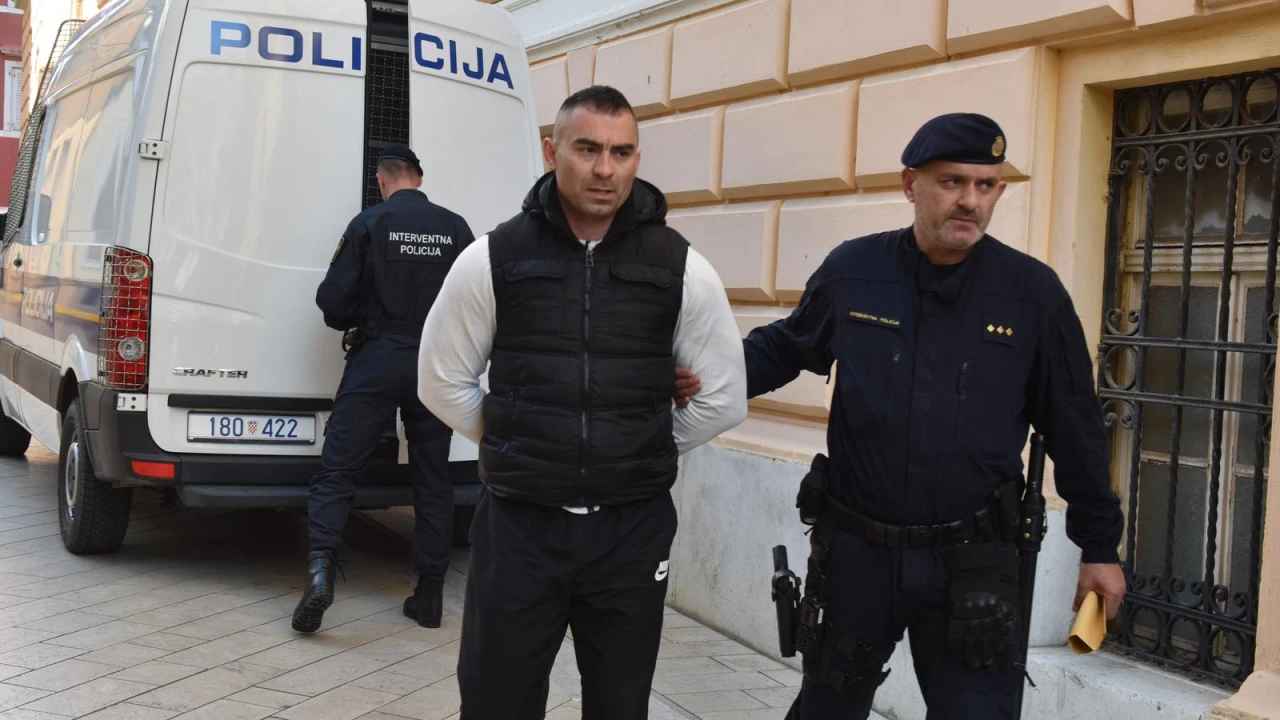 Darko Kovačević Daruvarac, nasilnik koji je pretukao 18-godišnju djevojku, izlazi iz zatvora jer ‘obitelj ne može bez njega’
