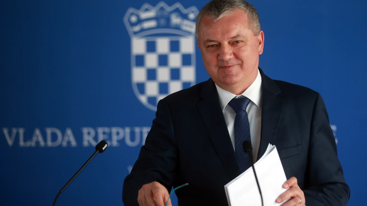 Horvat je prvi hrvatski ministar koji je uhićen