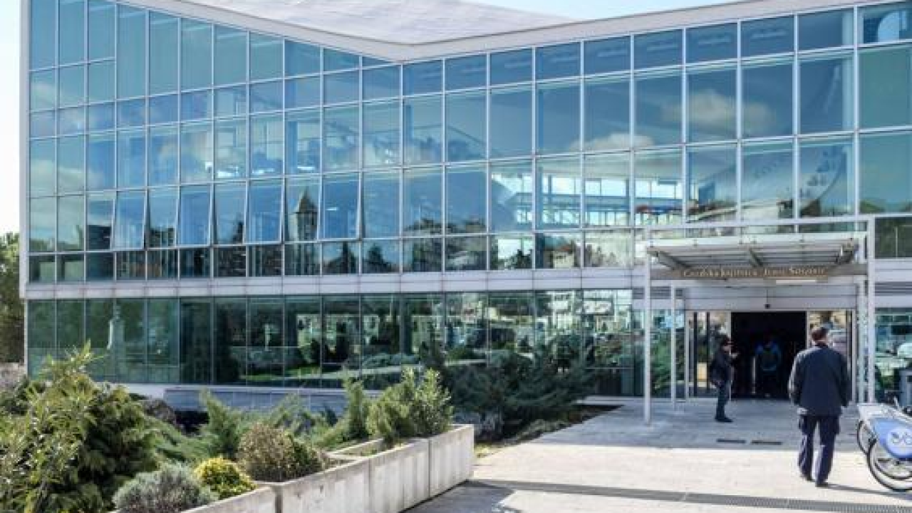 Dva zanimljiva predavanja u Gradskoj knjižnici: Prevencija karcinoma dojke i briga o glasnicama