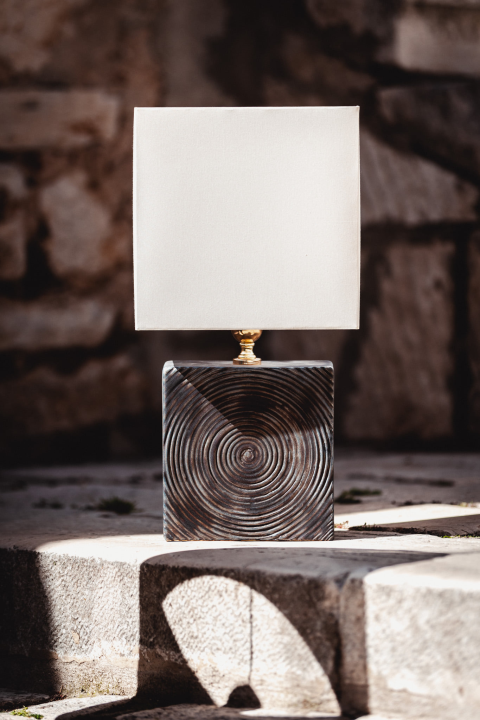 U Galeriji Juraj Dalmatinac potražite umjetnine Vaska Lipovca i Dragice Cvek Jordan po sniženoj cijeni