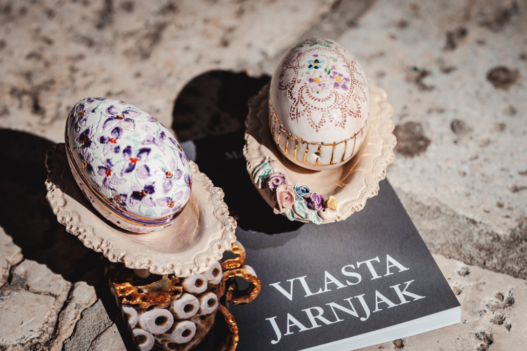 U Galeriji Juraj Dalmatinac potražite umjetnine Vaska Lipovca i Dragice Cvek Jordan po sniženoj cijeni