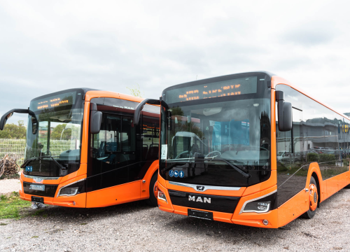 Fotografija 7 - U Šibenik stigla prva dva niskopodna autobusa: 'Ovo je prijelomni trenutak ka uvođenju reda na prometnicama'
