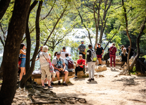 Fotografija 33 - Tradicionalna proslava Praznika rada vratila se u NP Krka: 'Ako planiramo graditi društvo jednakih, moramo cijeniti svačiji posao'