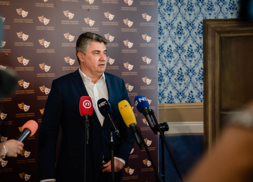 Fotografija 18 - Dodijeljene nagrade zaslužnima, predsjednik Milanović poručio: 'Ovo je županija kvalitetnog života i pametnih ljudi'