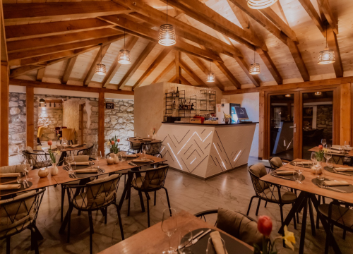 Fotografija 11 - Konoba Campanelo otvorila je terasu s najljepšim pogledom uz gostovanje Melkiora Bašića!