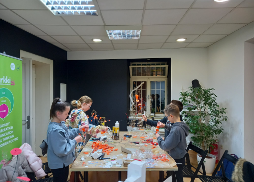 Fotografija 2 - Nagradite se vrhunskom manikurom ili pedikurom u Kozmetičkom salonu Tanja!