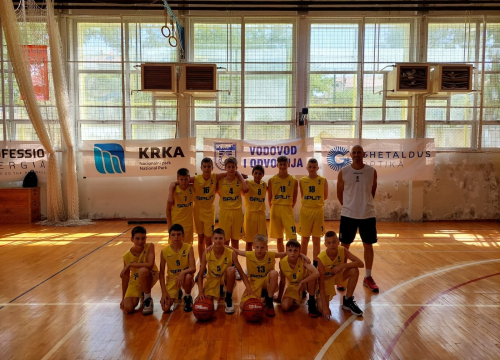 Fotografija 11 - „20. Kup Nacionalni park Krka, Sjećanje na Dražena" pripao Draženovim dječacima