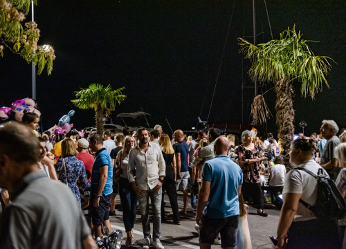 Fotografija 3 - Spektakularan vatromet uveo Šibenčane u najluđu ljetnu noć: Pogledajte kako je bilo