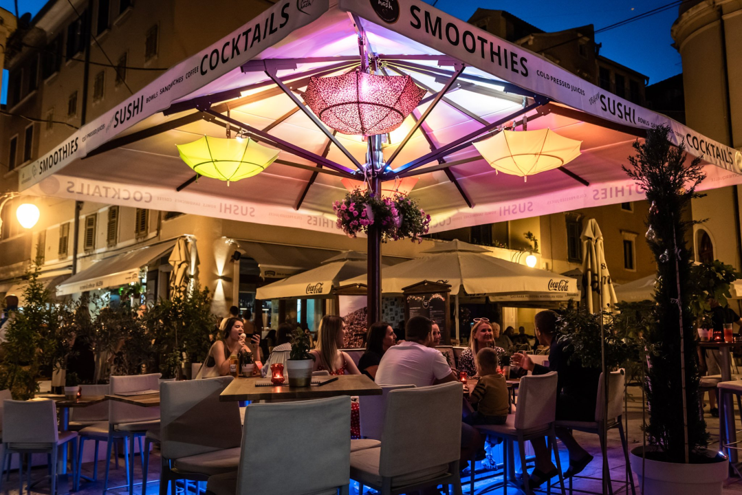 Provedite ljetne večeri u Fresh&Hashu uz vrhunske koktele i poseban sushi!