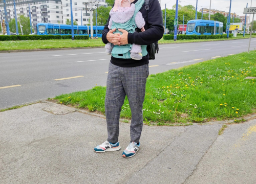 Fotografija 7 - Petar je uzeo ženino prezime, bio na porodu i ne vidi čemu hvaliti očeve koji mijenjaju pelene: 'Dijete smo zajedno napravili'