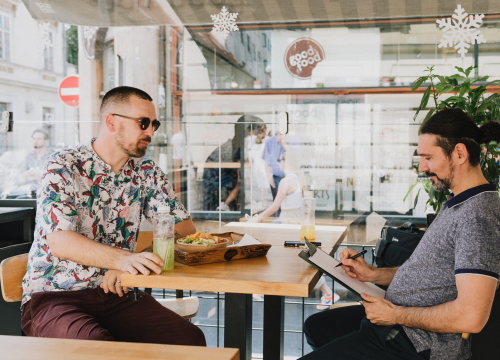 Fotografija 8 - Petar je uzeo ženino prezime, bio na porodu i ne vidi čemu hvaliti očeve koji mijenjaju pelene: 'Dijete smo zajedno napravili'