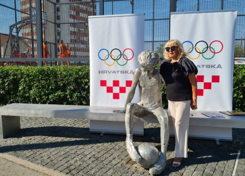 Fotografija 2 - Biserka Petrović: 'Ovih 30 godina je tako brzo prošlo, sjećanja su kao da je jučer bilo'