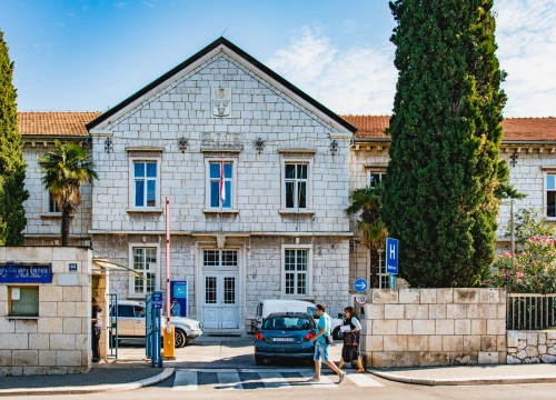 Djelatniku koji je iz šibenske bolnice izvukao 2,2 milijuna kuna izvanredni otkaz