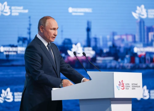 Putin: 'Prestat ćemo izvoziti energente, zapad će se smrznuti kao vučji rep'