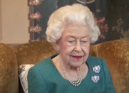 Umrla kraljica Elizabeta II.
