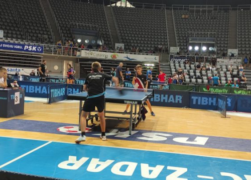 Fotografija 3 - Perjanica kluba: Šibenska stolnotenisačica Loreta Mandić druga na turniru u Zadru