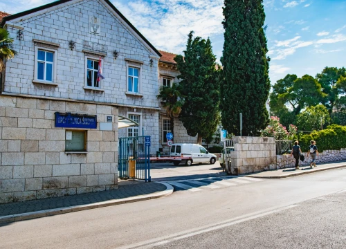 U Hrvatskoj 1.021 novi slučaj zaraze koronavirusom, četiri osobe umrle