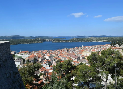 Pretežno sunčano i toplo