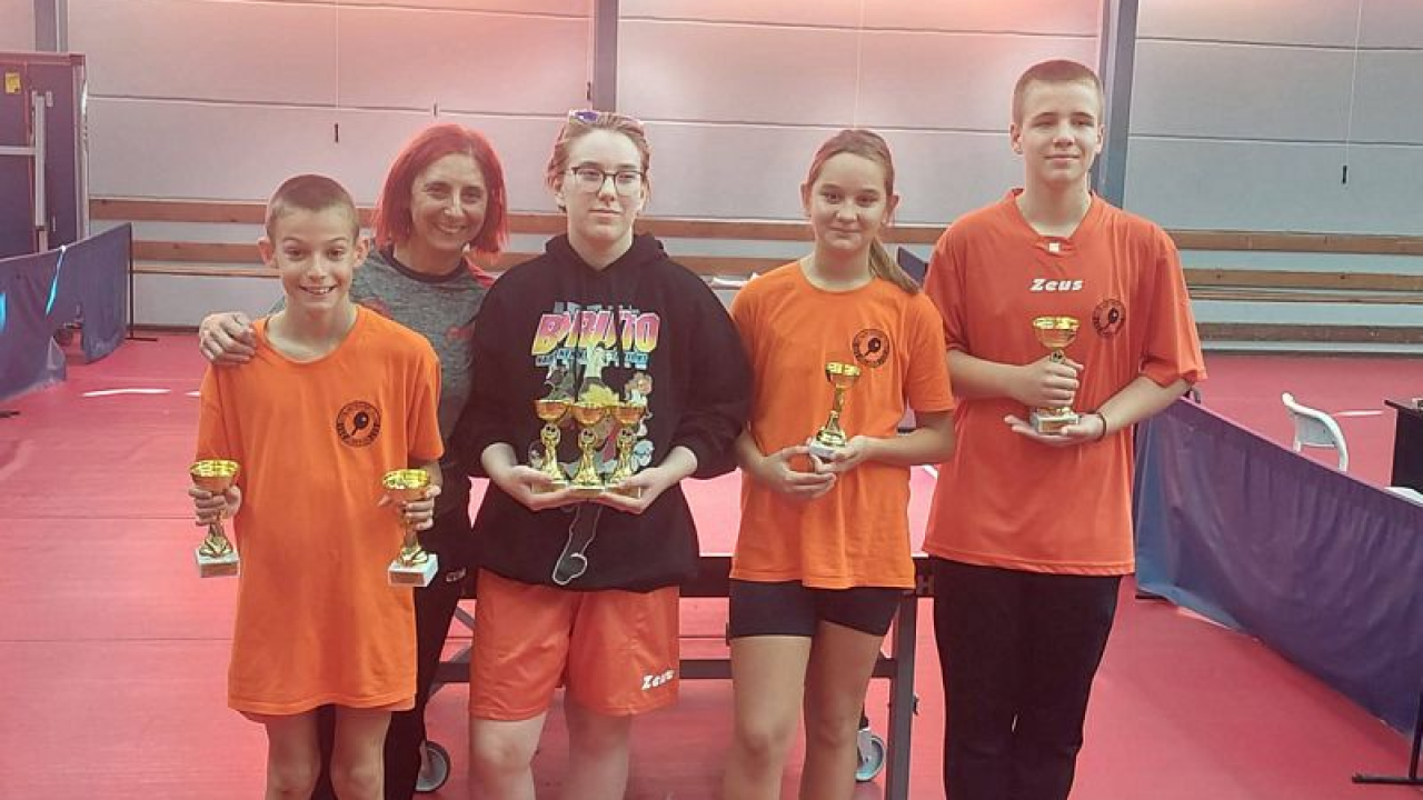 Šibenski mlađi stolnotenisači nastavljaju s uspješnim nastupima