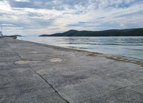 Fotografija 10 - Sanacija plaže u Zablaću neće skoro: Grad raskinuo ugovor s izvođačem radova, traže novog