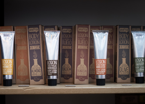 Fotografija 24 - Pronađite najbolje božićne poklone uz super akcije trgovine Lokal!