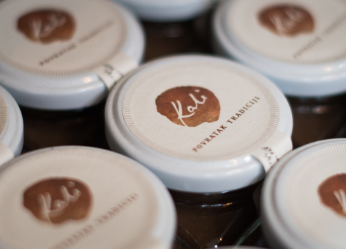 Fotografija 27 - Pronađite najbolje božićne poklone uz super akcije trgovine Lokal!