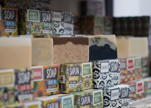 Fotografija 33 - Pronađite najbolje božićne poklone uz super akcije trgovine Lokal!