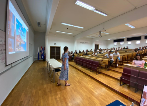 Fotografija 3 - Koordinatorica volontera Sanja Barišić: 'Veseli me kada se vrate s pričom da napokon znaju s čim se žele baviti u životu'