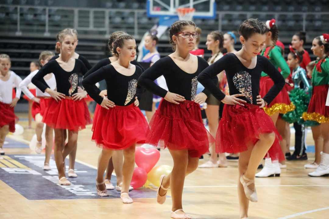 Sjajan debitantski nastup za mažoretkinje Grada Šibenika: Kući se vratile s dva prva i jednim drugim mjestom