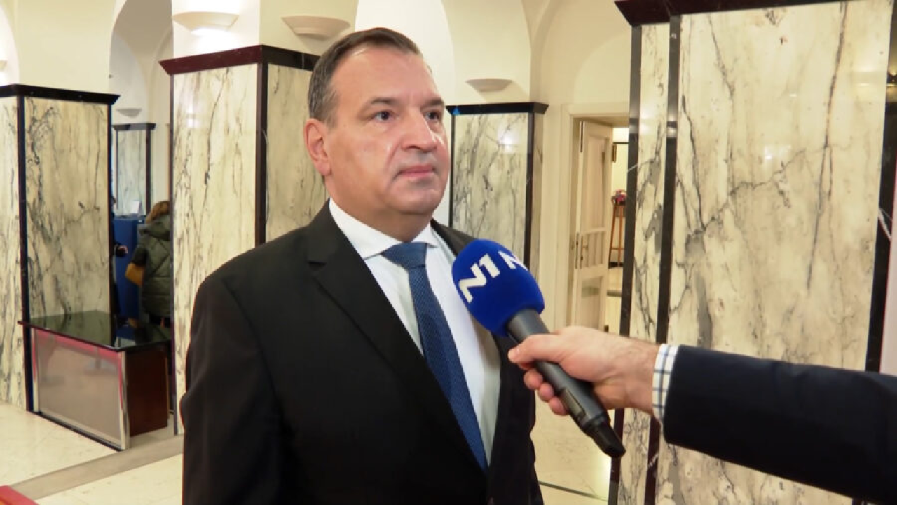 Hrstić o Berošu: Struka se ne zaboravlja, kao ni vožnja bicikla ili automobila