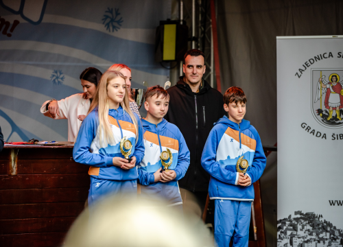 Fotografija 26 - Toni Slavica i Nives Radić, vaterpolisti Solarisa i vaterpolistice Viktorije ovogodišnji su laureati