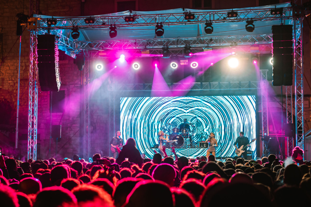 Šibenčane u 2023. uveli Ida Prester, bend Lollobrigida i svjetska glazbena ikona Róisín Murphy