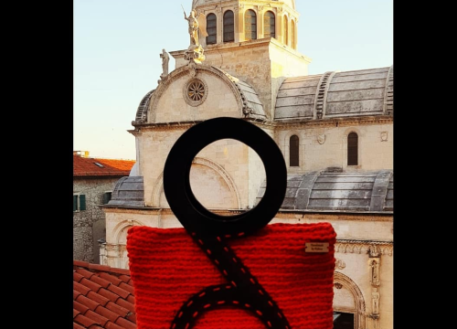 Fotografija 4 - Šibenčanki Antoniji Galić kukičanje je najbolje sredstvo za smirenje, a pokrenula je i brend koji je osvojio žene