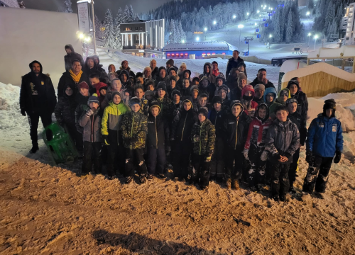 Fotografija 3 - Žute podmornice gostovale u Sarajevu na 5. Zimskom međunarodnom Derby kupu 2023.
