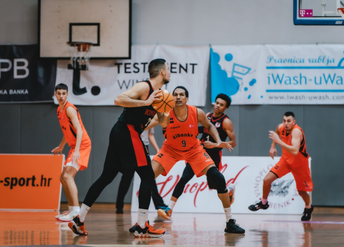Fotografija 5 - Šibenki protiv Komarna mala, ali ohrabrujuća prednost