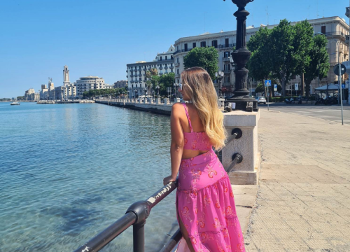 Šibenčanka Antonela izrađuje poseban nakit: 'Cvijeće uvene, ovako vječno živi u ogrlici'