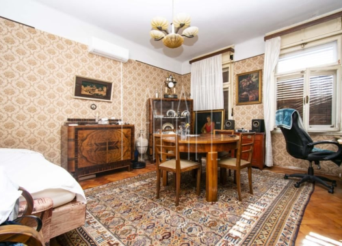 Fotografija 11 - Prodaje se prostrani stan na jedinstvenoj lokaciji u centru Šibenika!