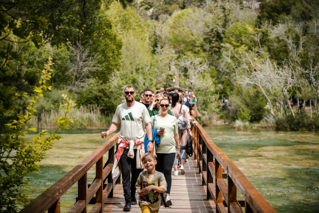 Uz podjelu graha u NP Krka tradicionalno obilježen Praznik rada: 'Sve što imamo stvorili smo svojim radom'