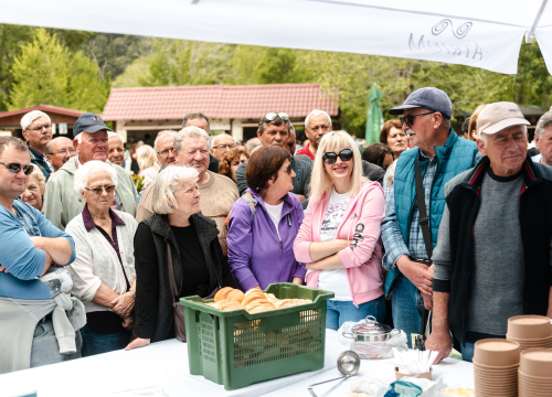 Fotografija 9 - Uz podjelu graha u NP Krka tradicionalno obilježen Praznik rada: 'Sve što imamo stvorili smo svojim radom'