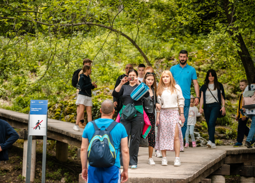Fotografija 24 - Uz podjelu graha u NP Krka tradicionalno obilježen Praznik rada: 'Sve što imamo stvorili smo svojim radom'